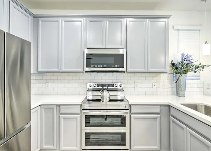 6 Mi To Dtwn Newly Built Townhome *