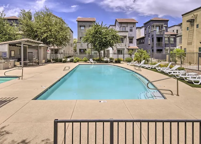 6 Mi To Dtwn Newly Built Townhome *